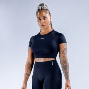 DFYNE Impact Crop Top Dame Svarte | 75143-EQKV