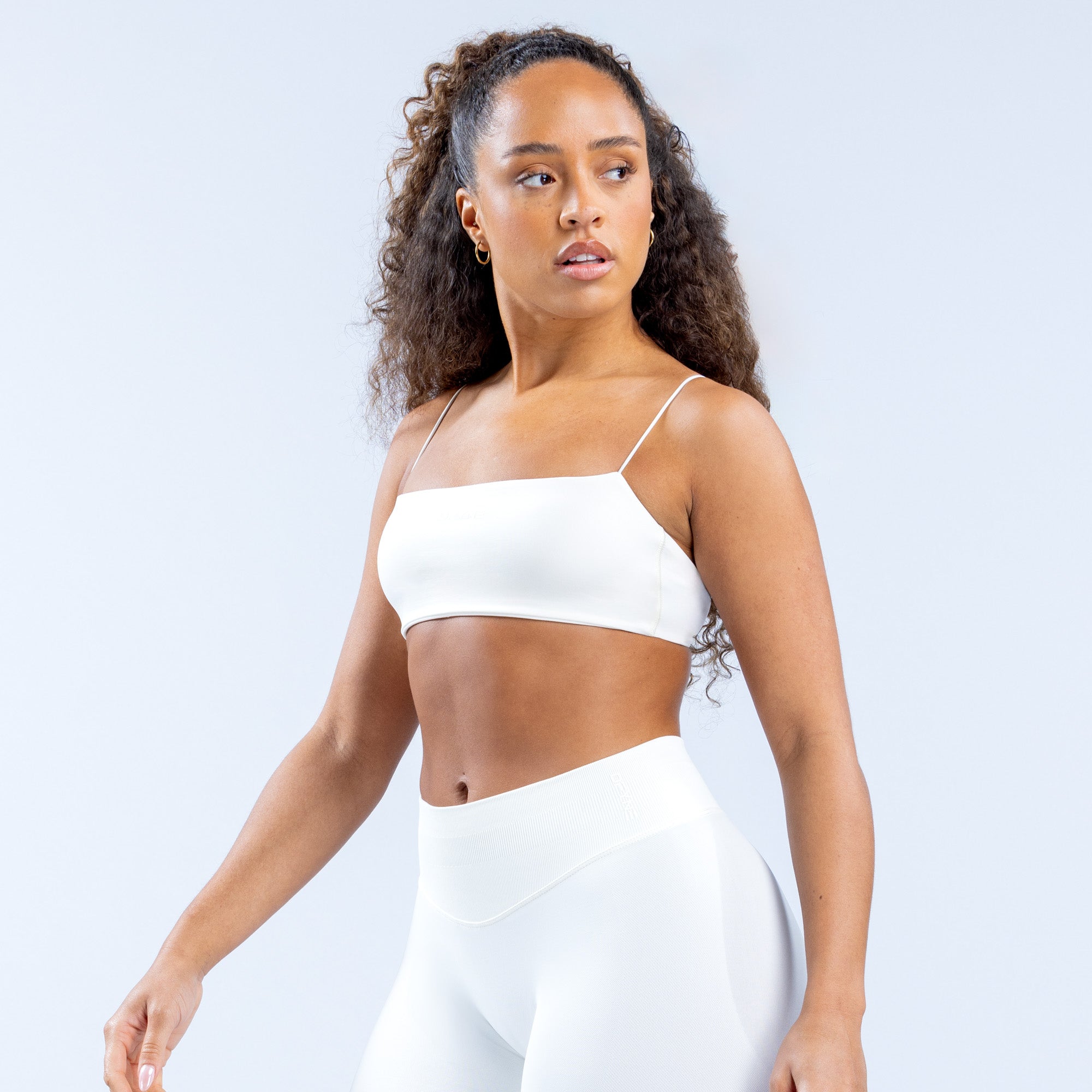 DFYNE Defy Strappy Sports BH Dame Hvite | 54783-PMIY