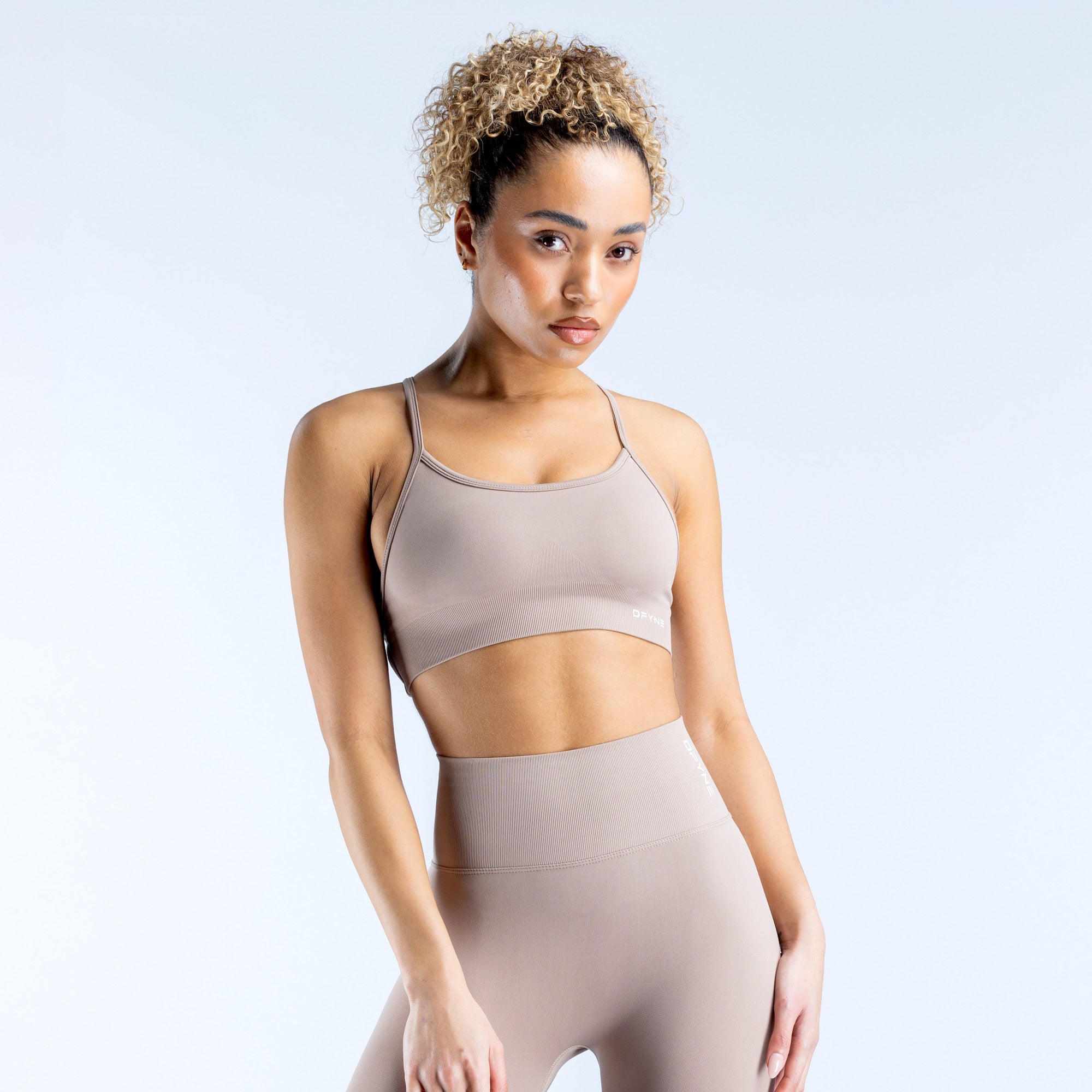 DFYNE Dynamic Backless Sports BH Dame Beige | 35741-YBCZ