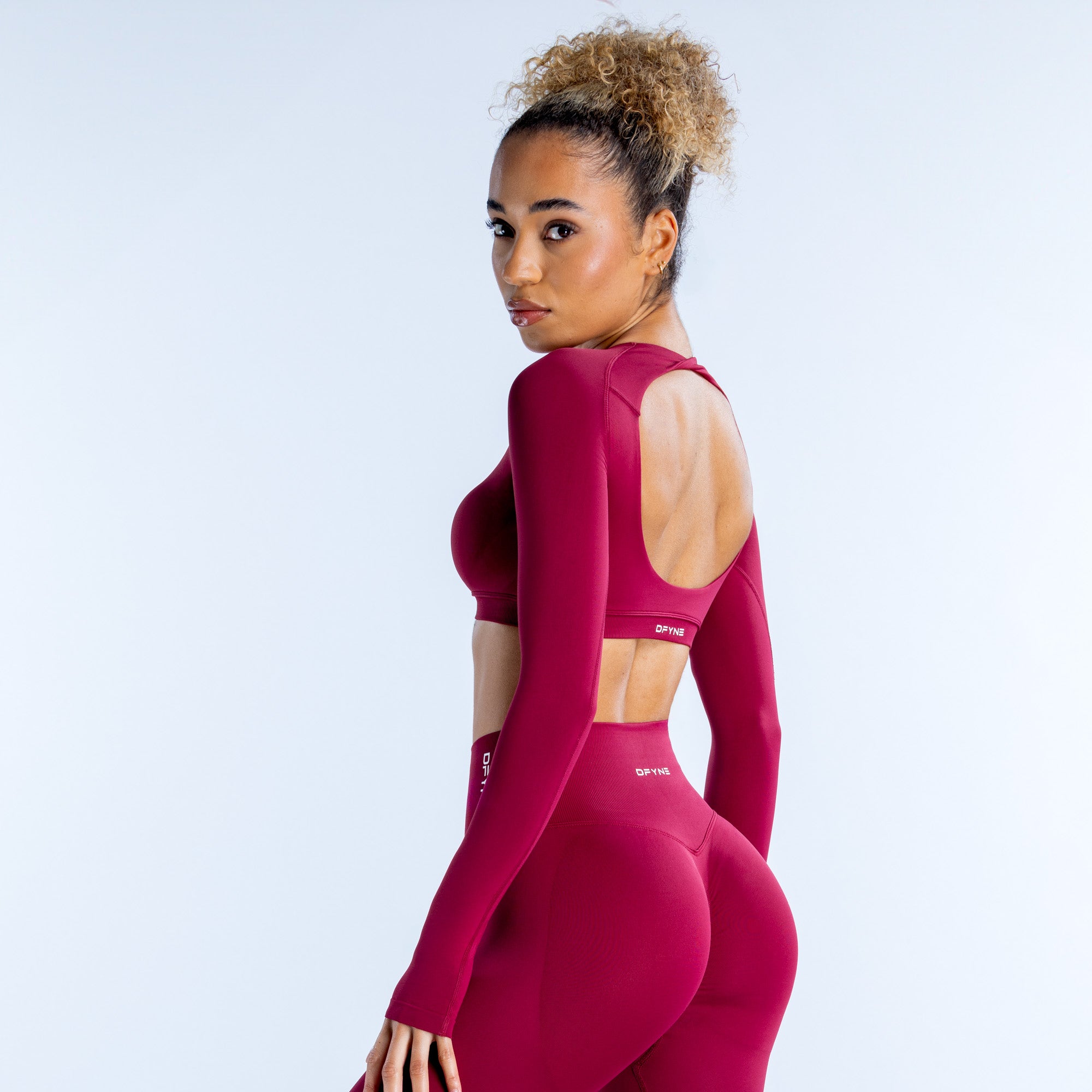 DFYNE Dynamic Long Sleeve Crop Top Dame Fuchsia | 54193-RGAO