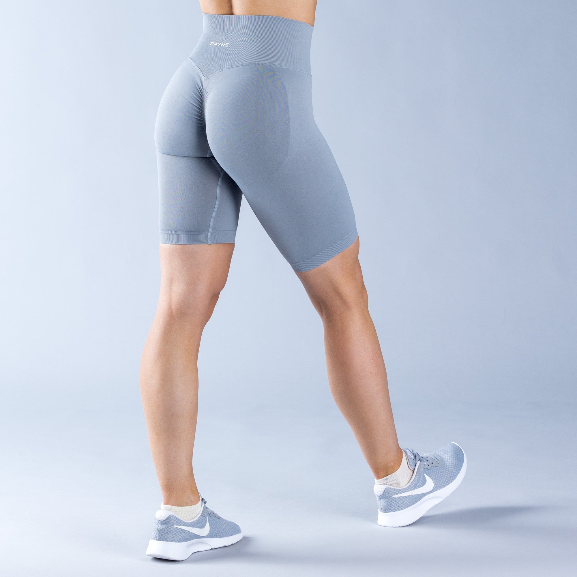 DFYNE Dynamic Shorts Dame Lyse Grå | 94013-OMUB