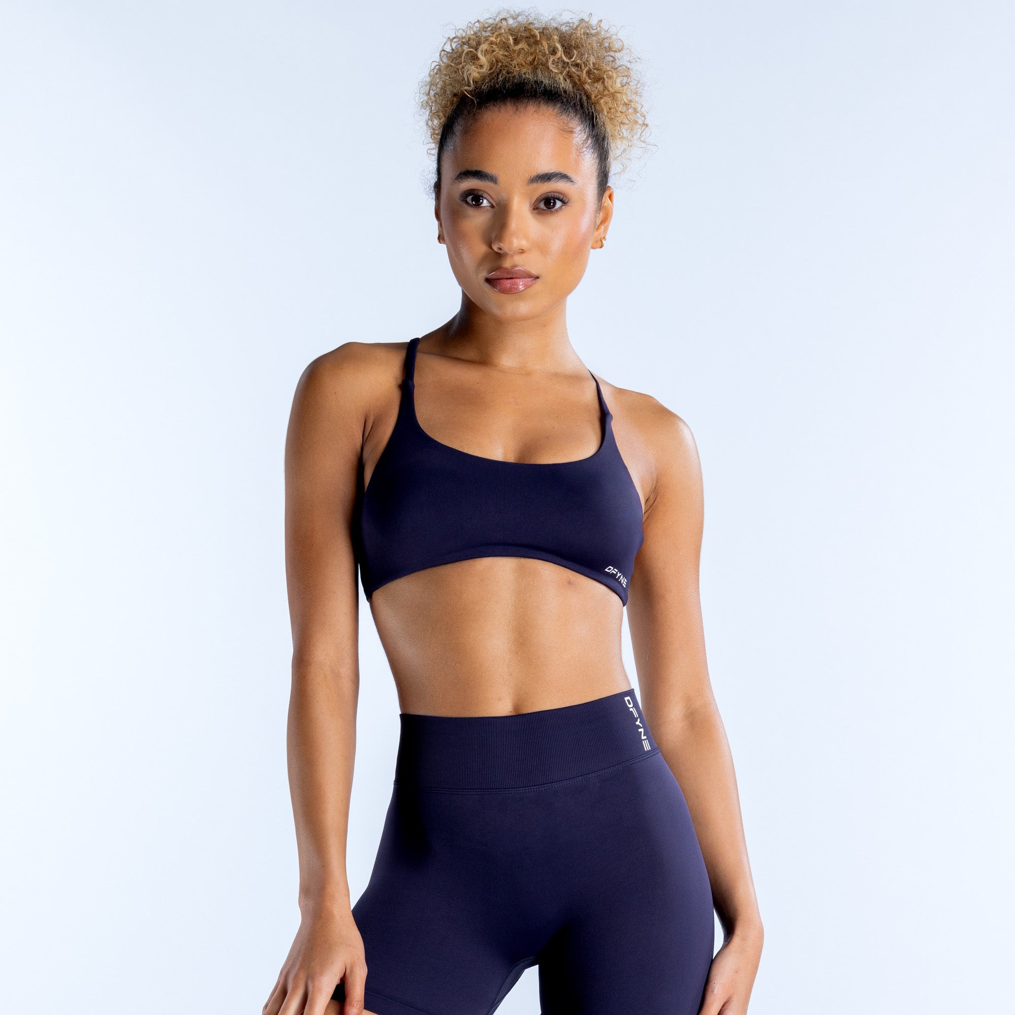 DFYNE Dynamic Twist Back Sports BH Dame Marineblå | 13895-BRWP