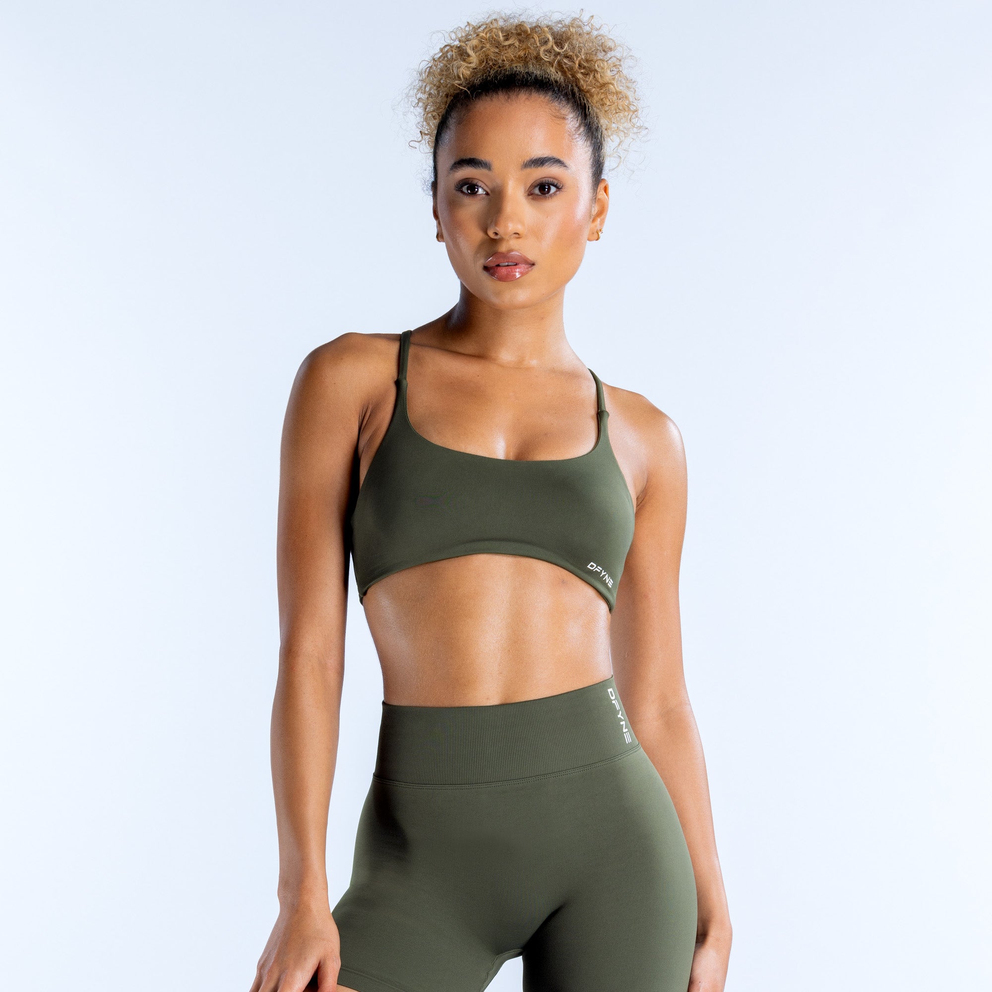 DFYNE Dynamic Twist Back Sports BH Dame Olivengrønne | 13957-YVLG