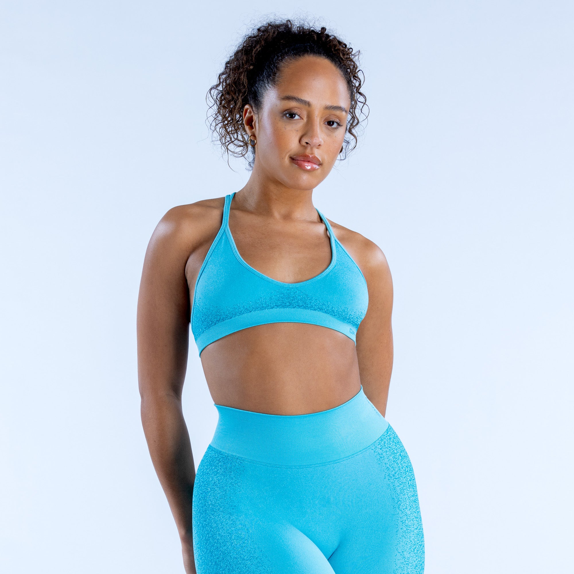DFYNE Ignite Cross Back Sports BH Dame Lyse Turkis | 78369-VYAG