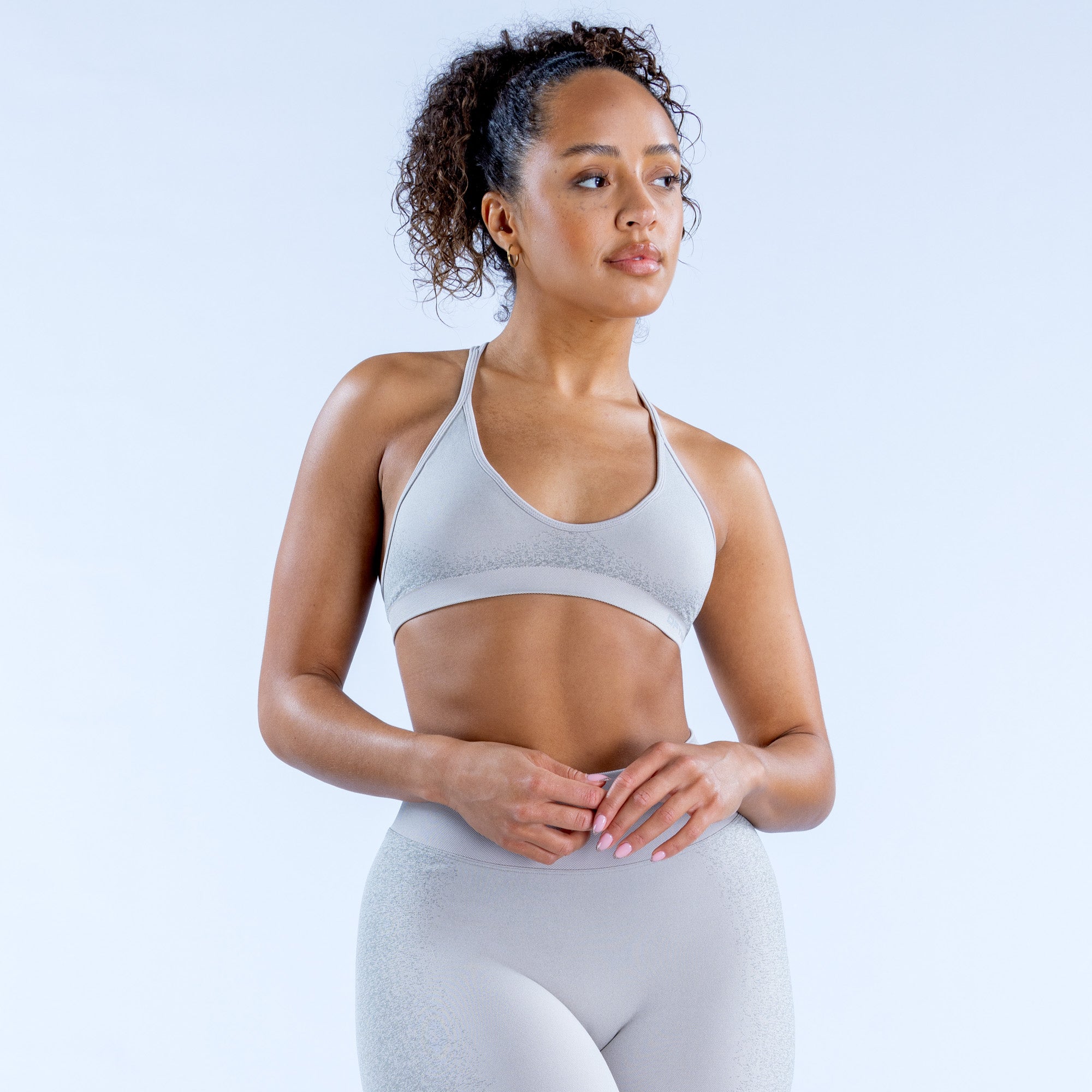 DFYNE Ignite Cross Back Sports BH Dame Lyse Grå | 60295-NBED