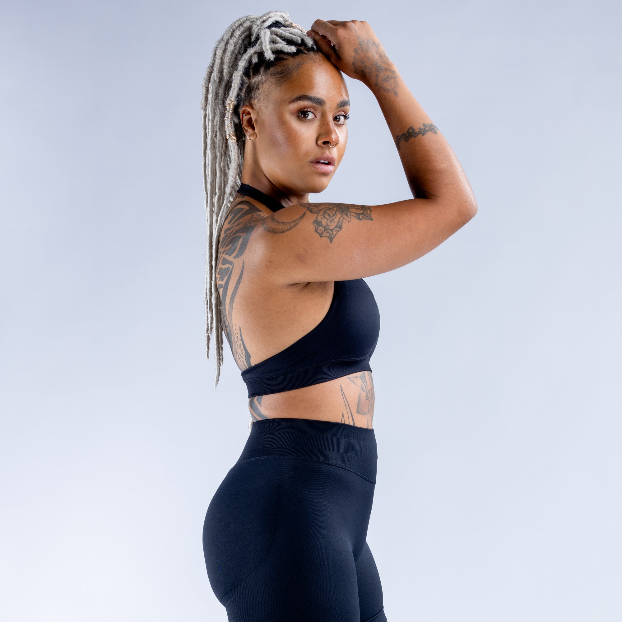 DFYNE Impact Sports BH Dame Svarte | 35104-GQTP