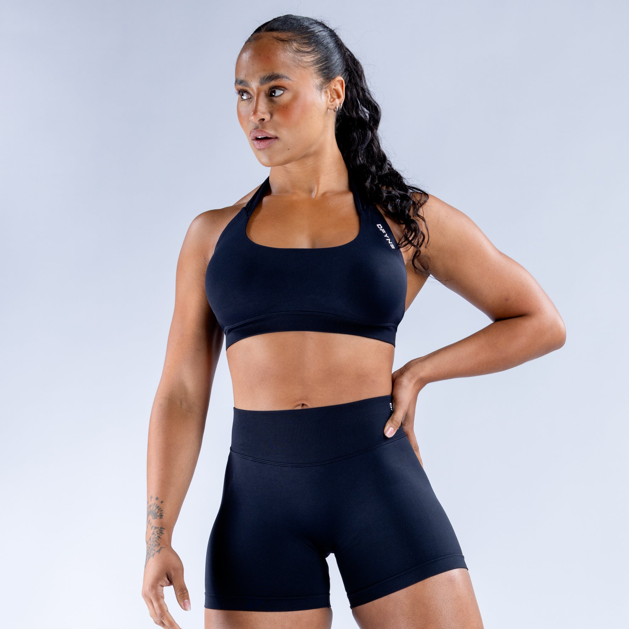 DFYNE Impact Sports BH Dame Svarte | 35104-GQTP