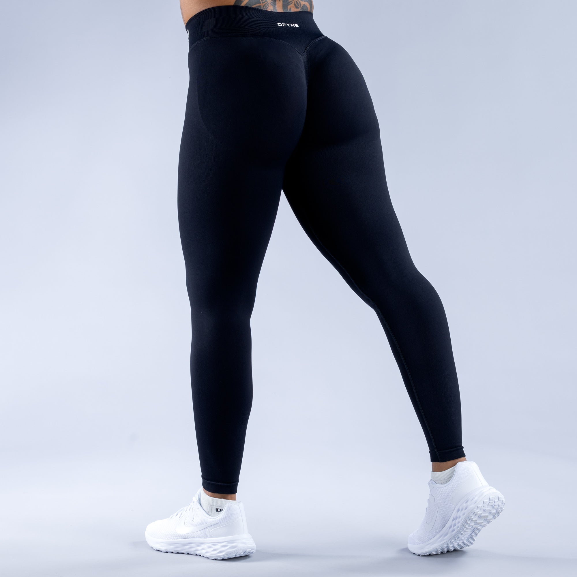 DFYNE Impact Tights Dame Svarte | 14896-GEOM