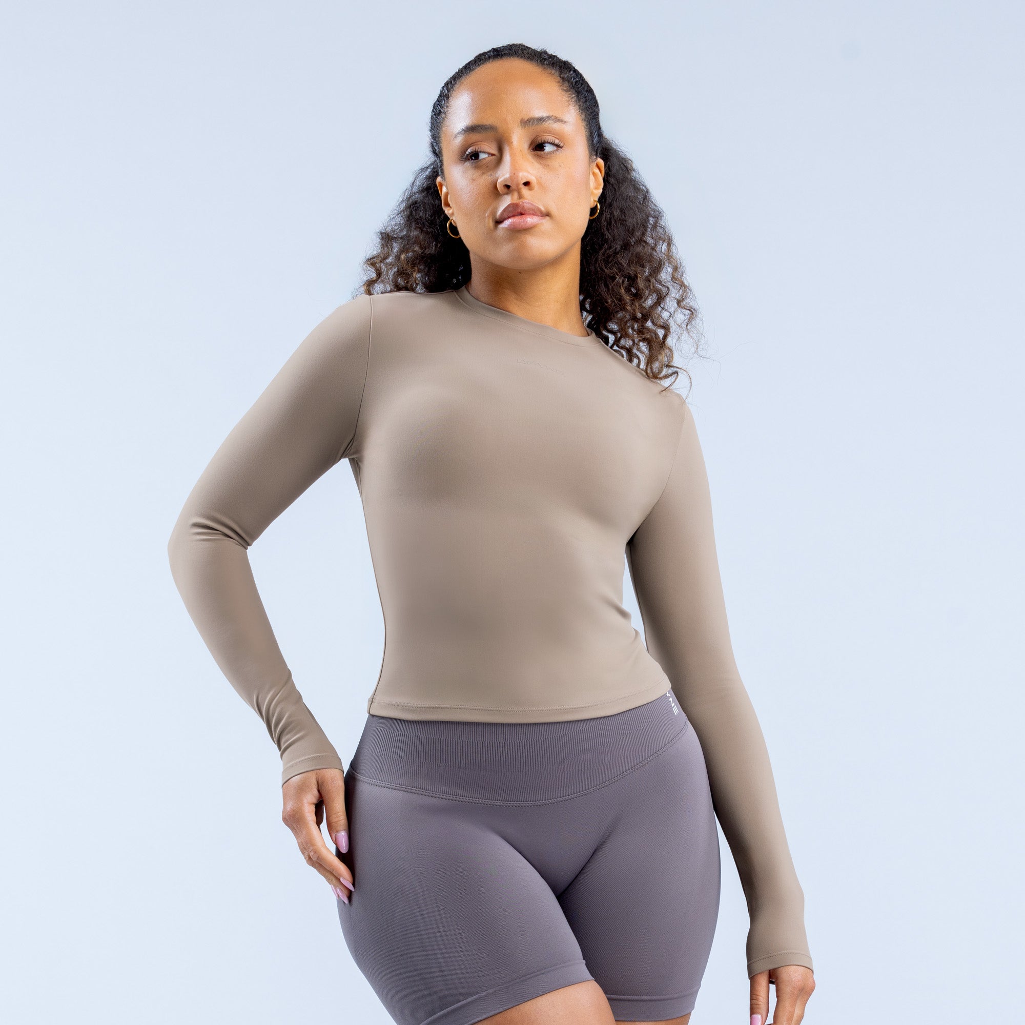 DFYNE Origin Fitted Long Sleeve Top Dame Khaki | 84105-BSWK