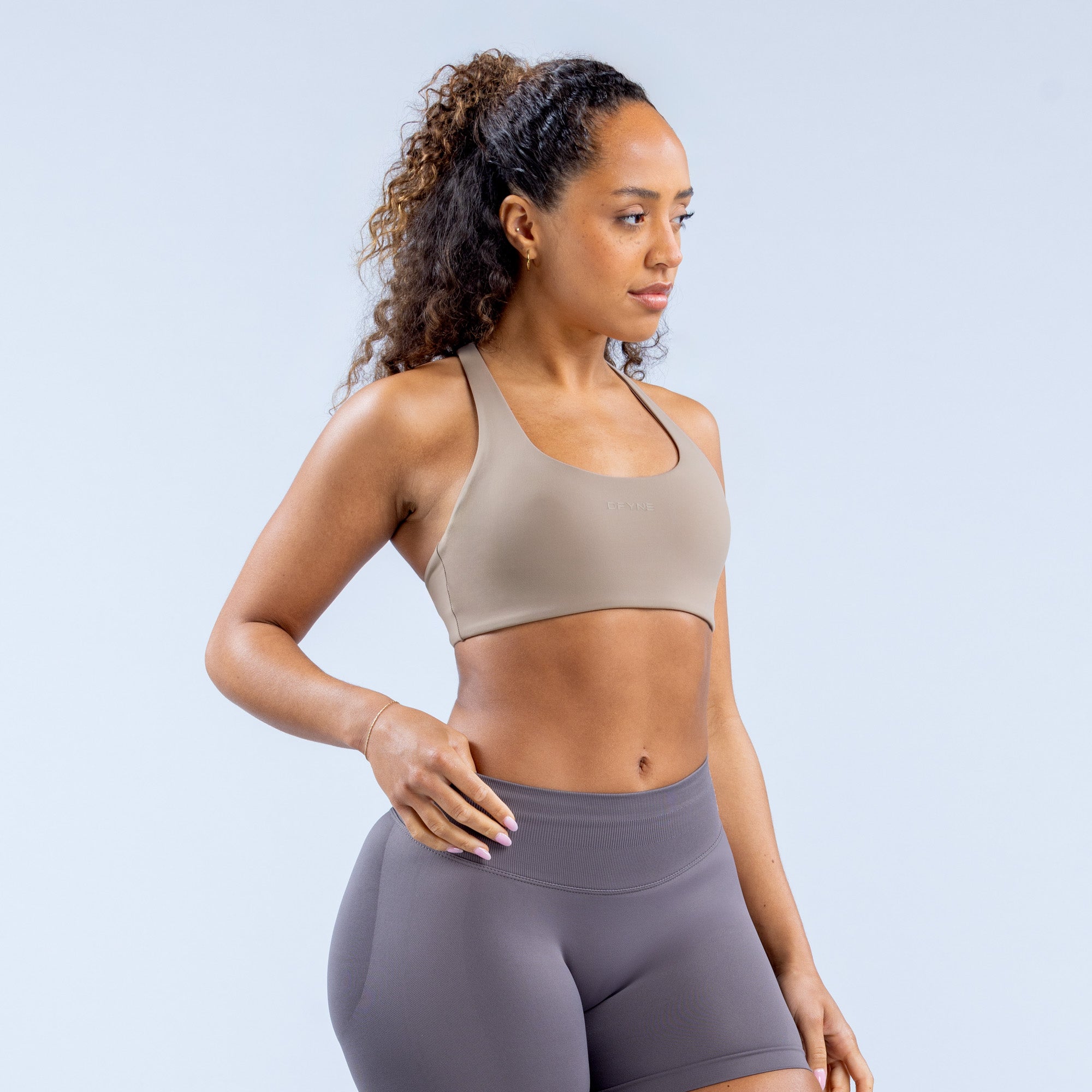 DFYNE Origin Racer Back Sports BH Dame Khaki | 05648-KLAM
