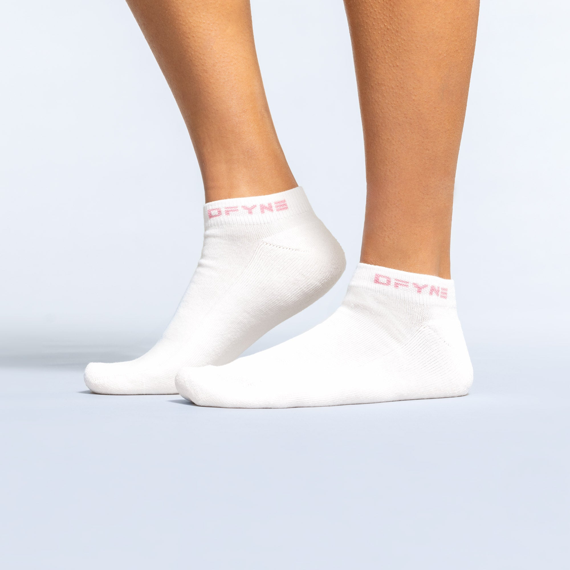 DFYNE Revive Ankle Sokker Dame Hvite Lyse Rosa Rosa | 81052-LKJR