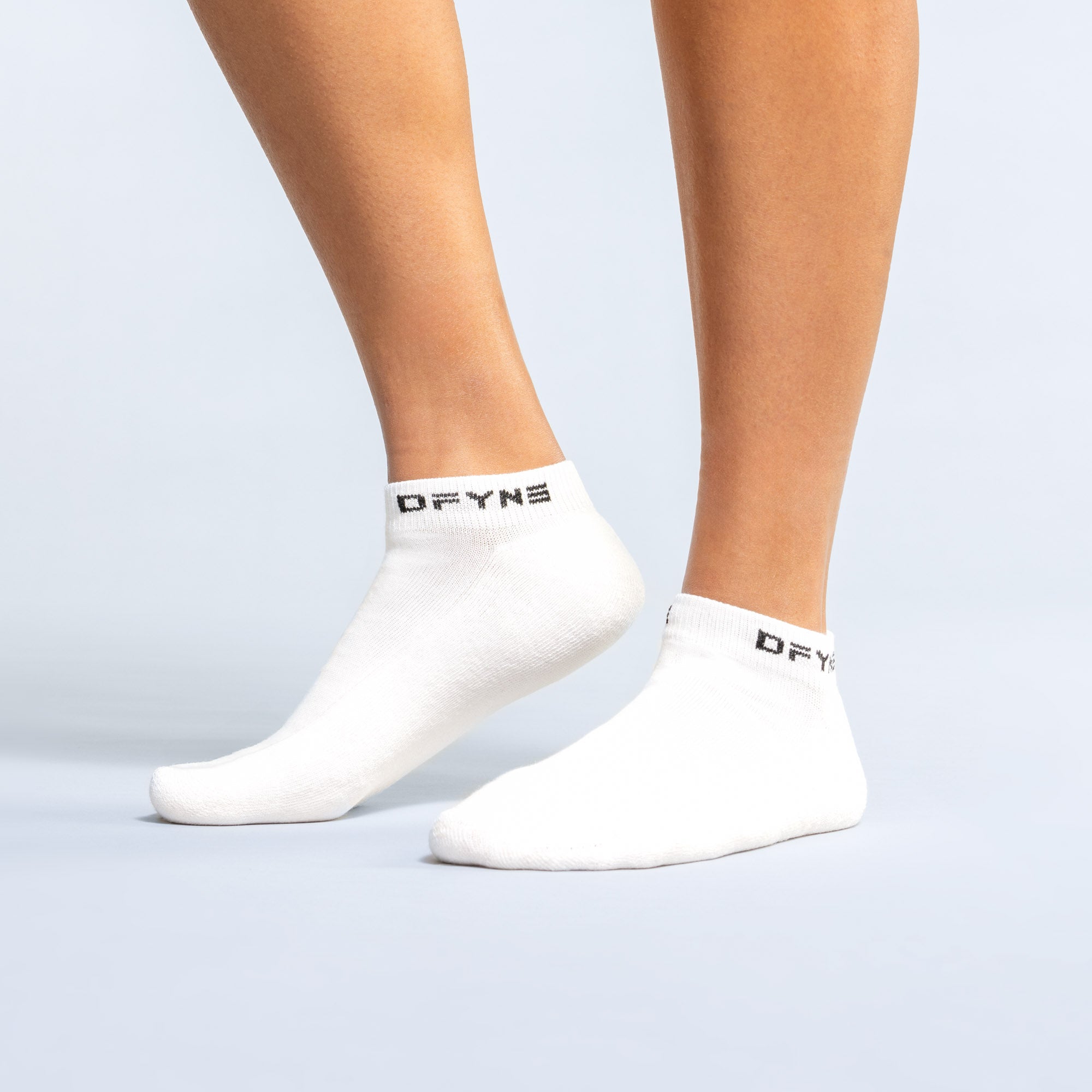 DFYNE Revive Ankle Sokker Dame Hvite Svarte | 87042-XSRZ