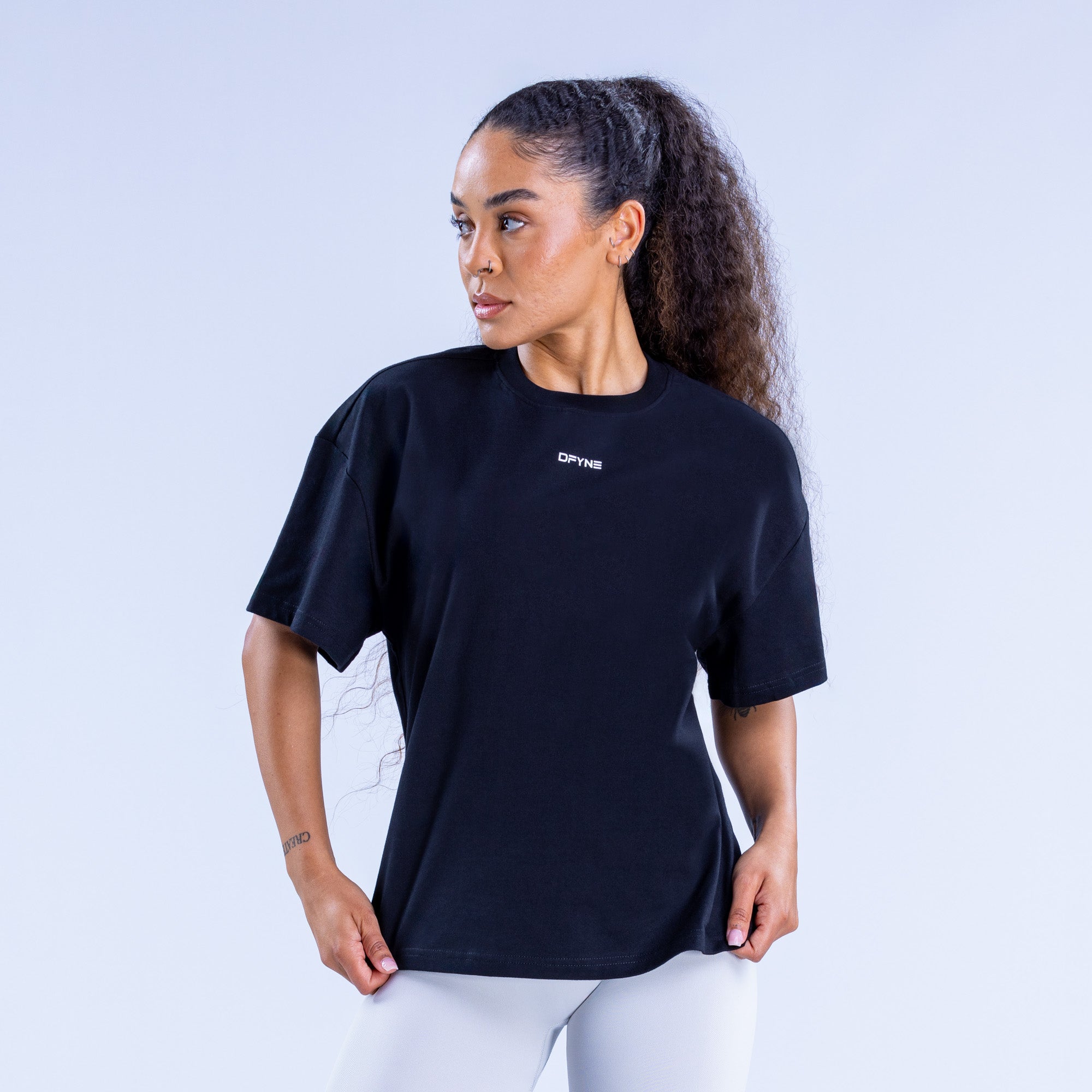 DFYNE Revive Boxy T-Skjorte Dame Svarte | 32805-NRHU