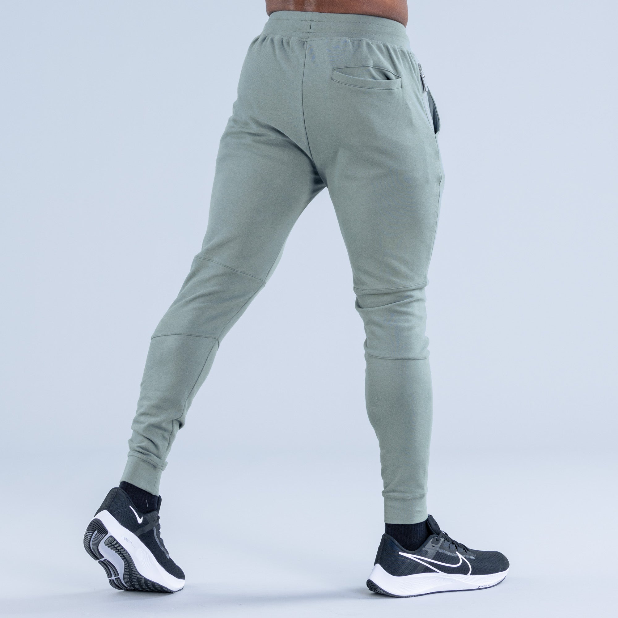 DFYNE Stealth Tapered Joggebukse Herre Olivengrønne | 27951-PAVJ