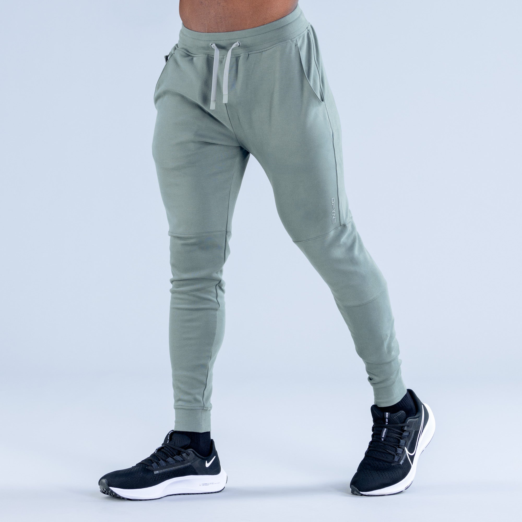 DFYNE Stealth Tapered Joggebukse Herre Olivengrønne | 27951-PAVJ